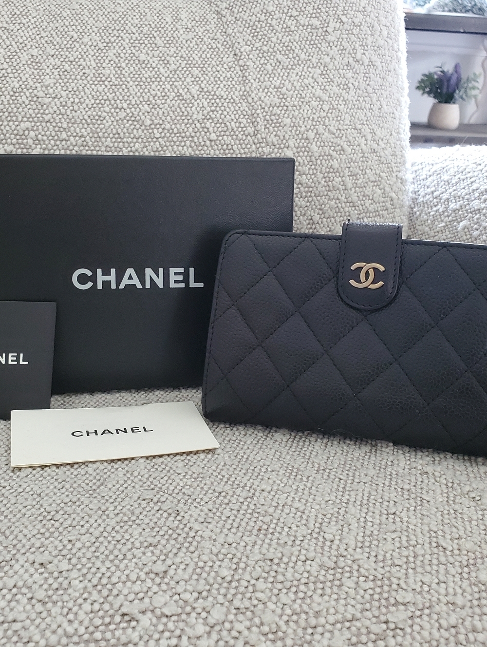 Authentic CHANEL Black Caviar Wallet Quilted Leather COA and BOX Good Condition